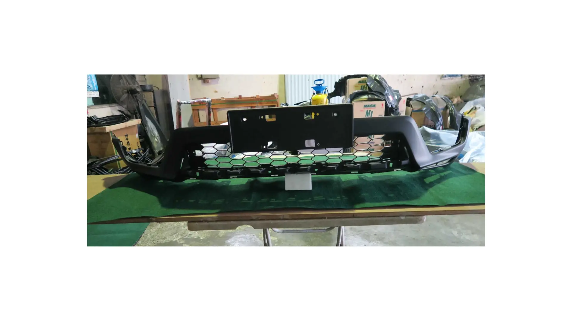 BUMPER , HONDA CRV 17' TME FRONT -LOCAL *LOWER W/GRILLE/BLACK*BIG L/LAMP*- CLEAR STOCK*